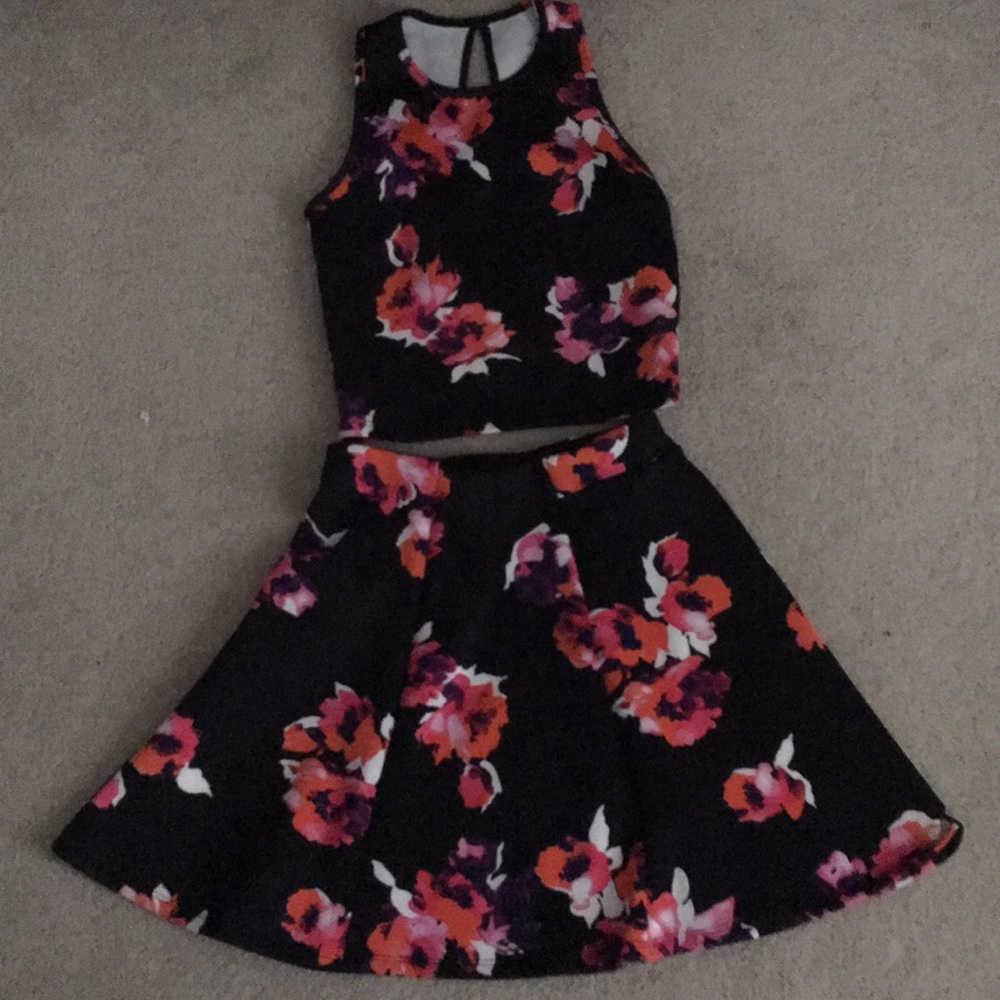 A Split Dress - image 1